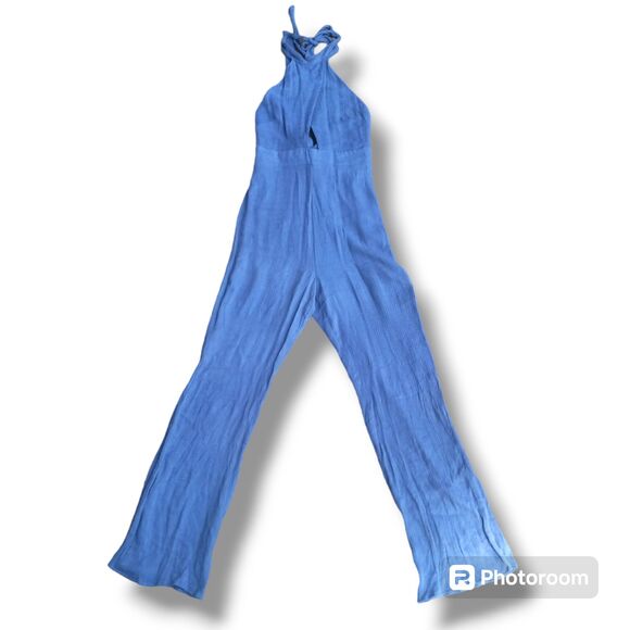 Charme U Halter Style Chiffon Jumpsuit-Small-Lined-Keyhole Cut Out-Shiny Reflect - Picture 1 of 9